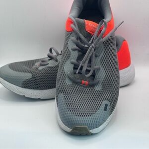 Under Armour Charged Pursuit 2 running shoes,Gray/Orange, Size 11, EUC